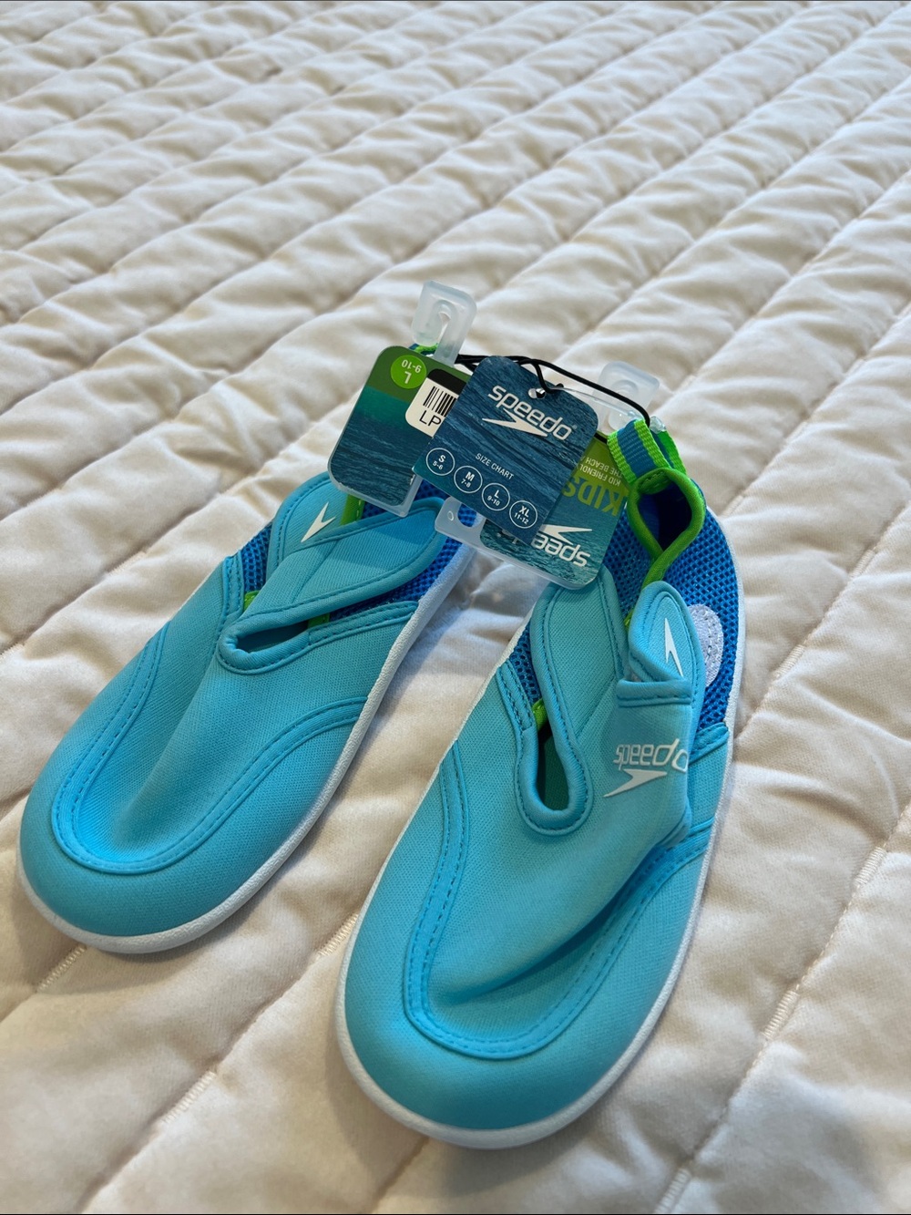 🦚 NWT - Speedo Kids Water Shoes in Aqua Blue L (9-10)